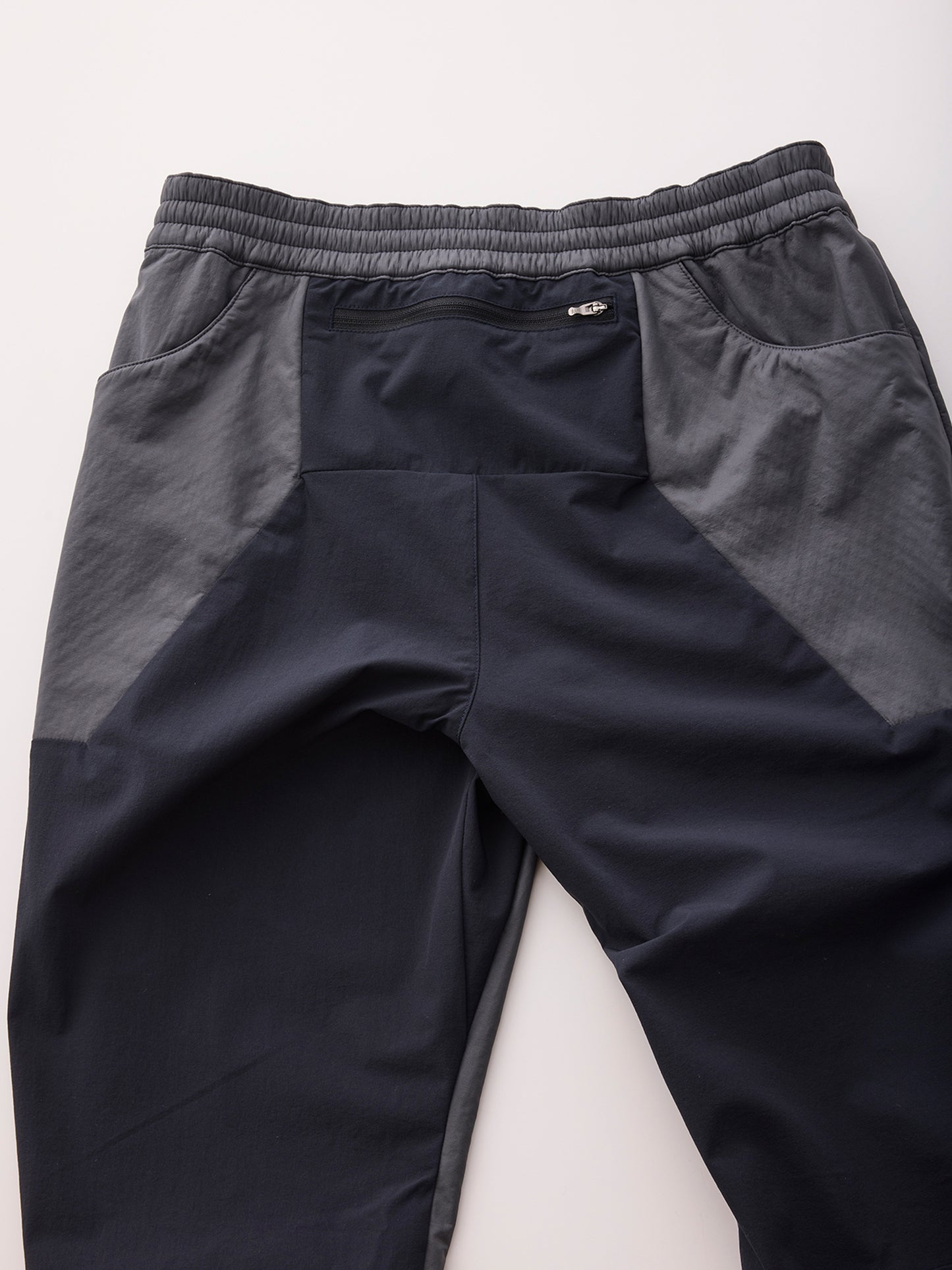 Scrambling Chill Pant