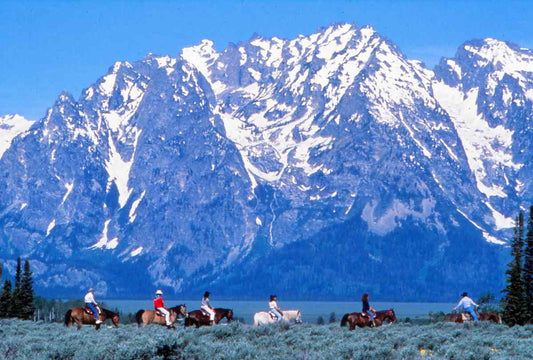 Wind River Hoody 風を操るウェア、その誕生の物語