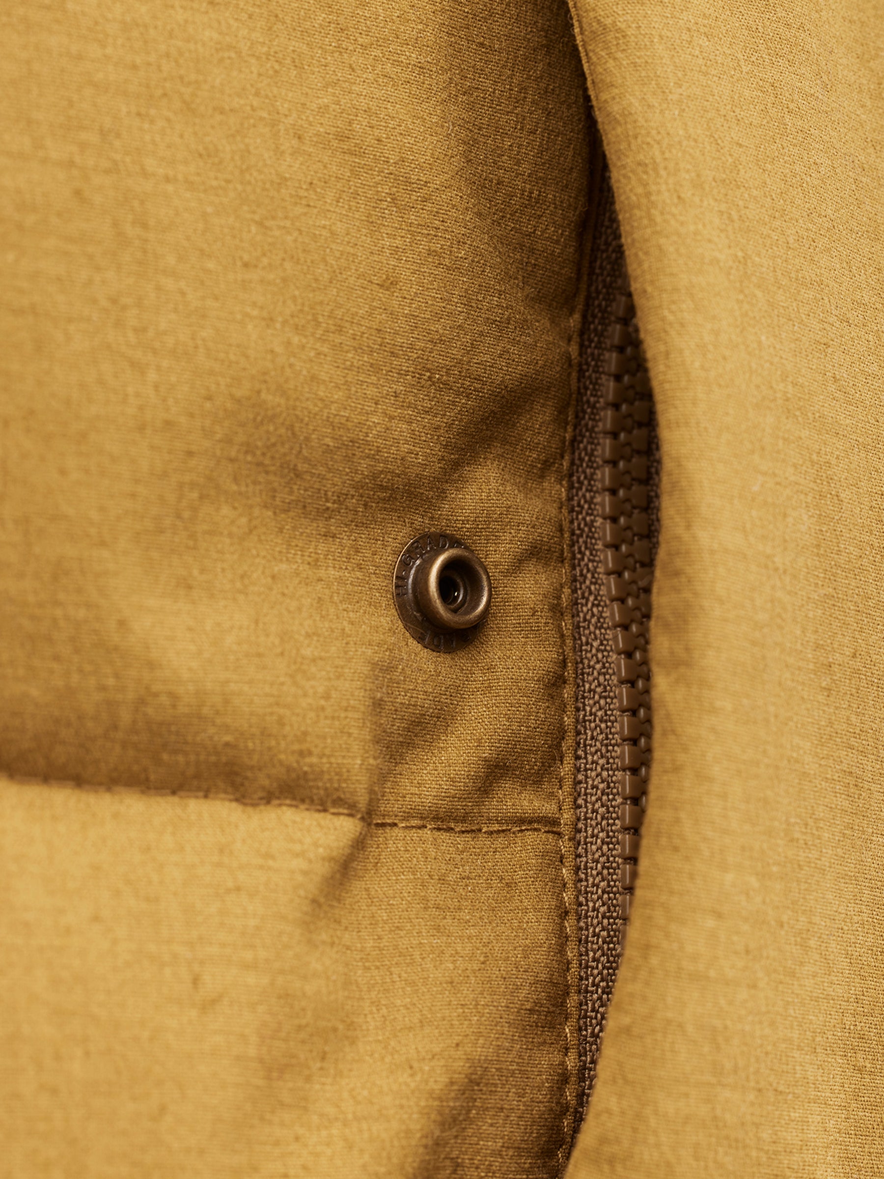 Wild Bunch Down Vest – TETON BROS. OFFICIAL SITE