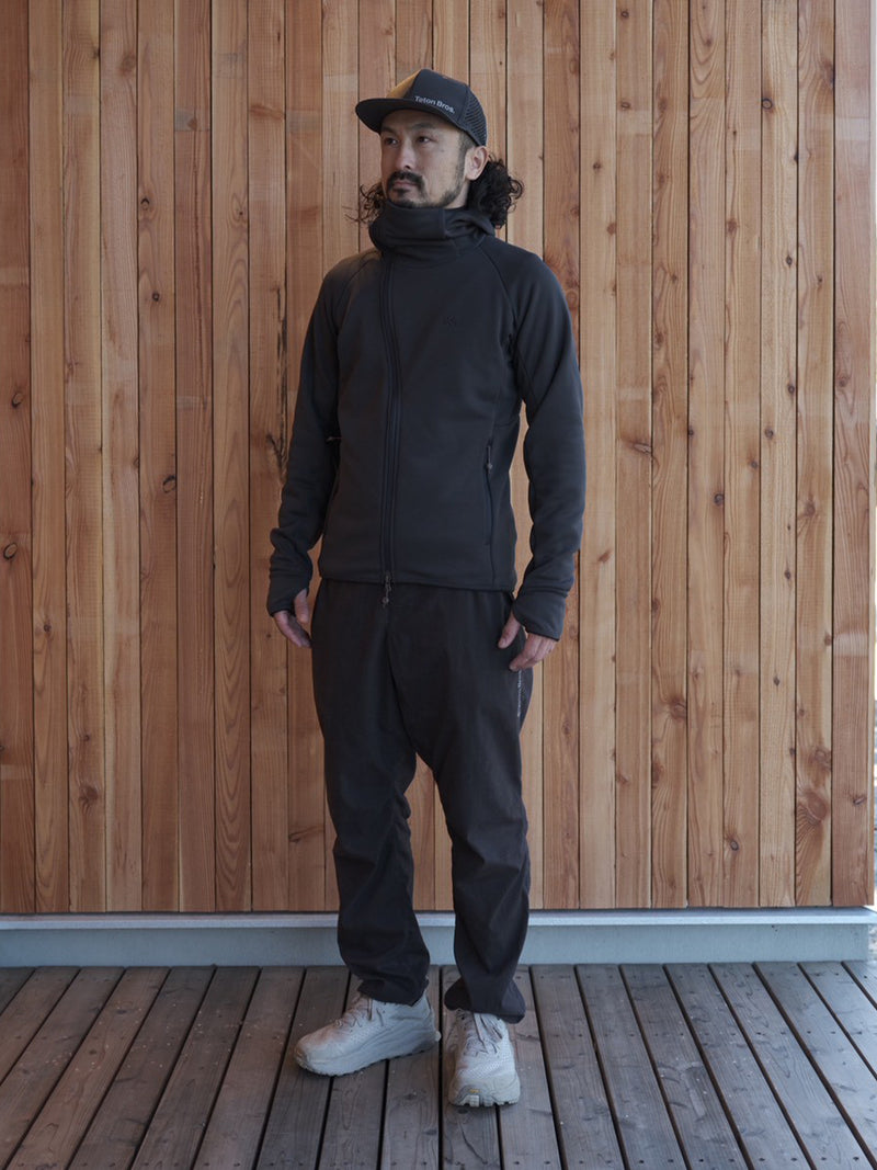 OCTA Fleece Tec Hoody 着用イメージ