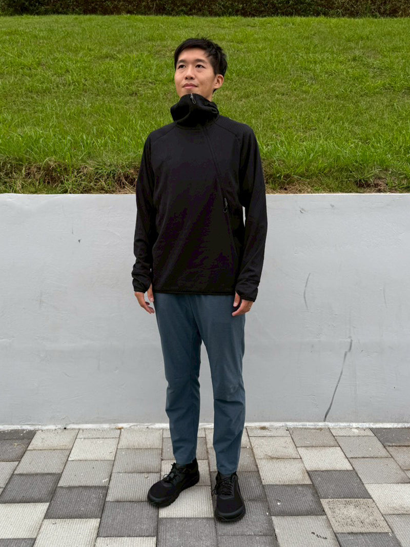 Zero-G Fleece Half Zip Hoody 着用イメージ