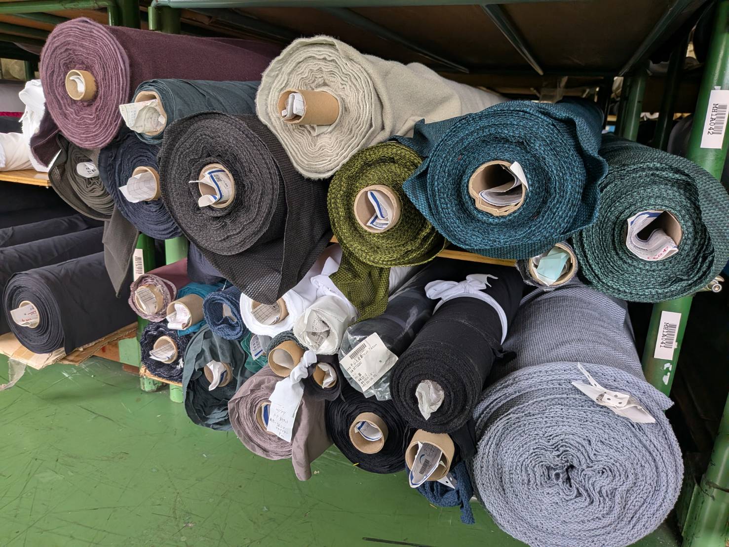 残反の生地ロール