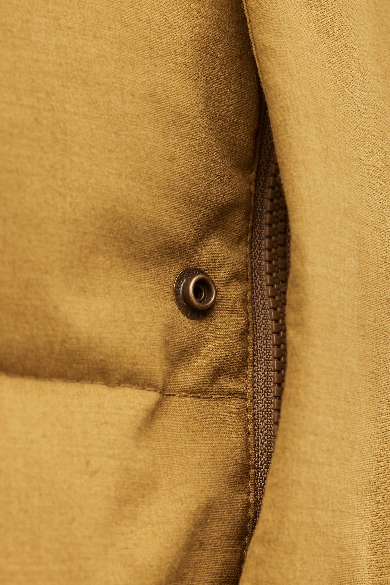 Wild Bunch Down Vest – TETON BROS. OFFICIAL SITE