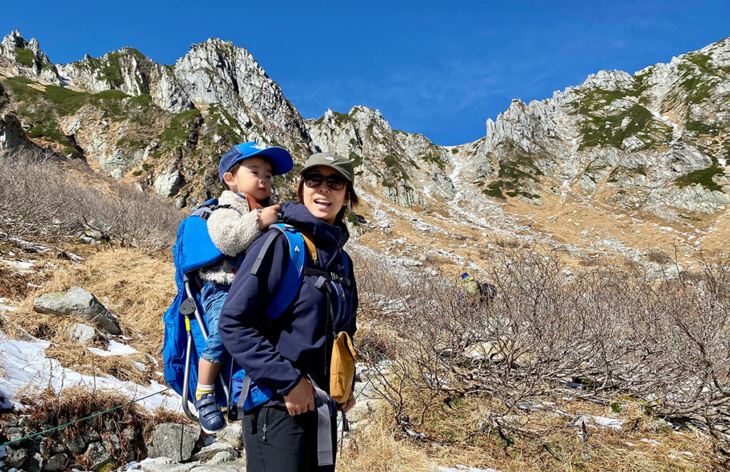 晴れた日も濡れた日も、ずっと着て長い距離を歩こう。LONG TRAIL HOODYレビュー